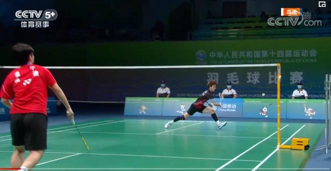 来帮助选手 来帮助选手