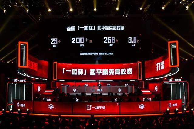 于曾在三年 于曾在三年