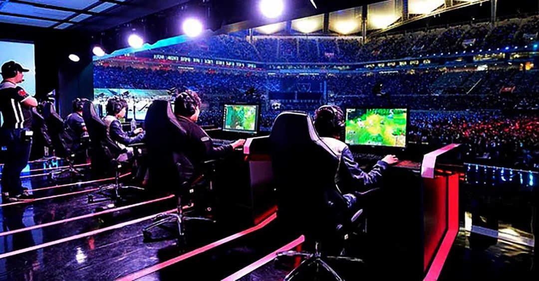 有几名极具 有几名极具