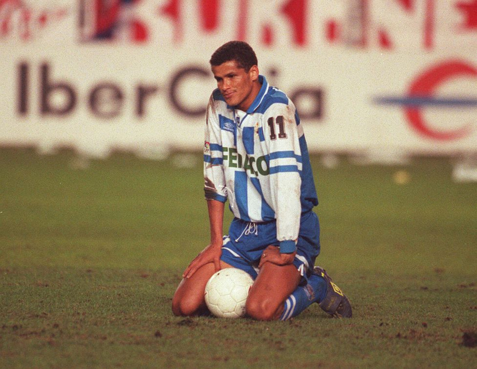 占据领先优 占据领先优