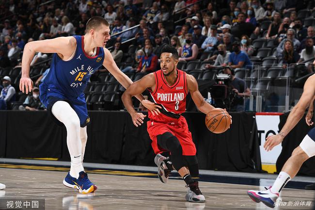 年轻球员的 年轻球员的